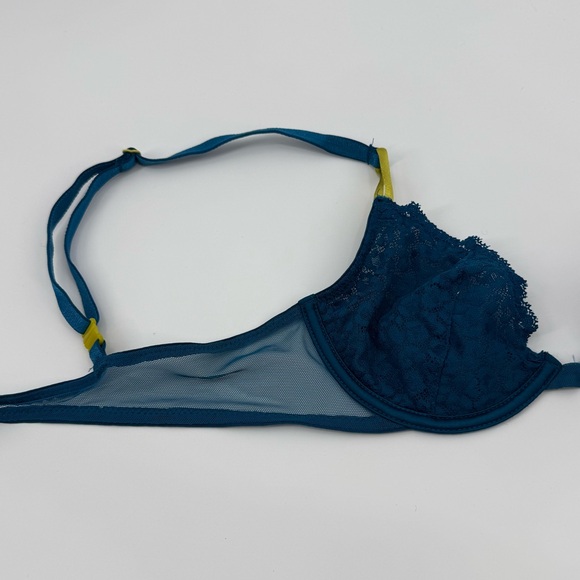 Victoria’s Secret Lace Unlined Demi Bra in Teal / Chartreuse | 32B - Picture 9 of 9